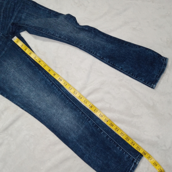 DKNY EUC Dark Denim Acid Wash Cropped Capri Jeans size 2 - Picture 7 of 10